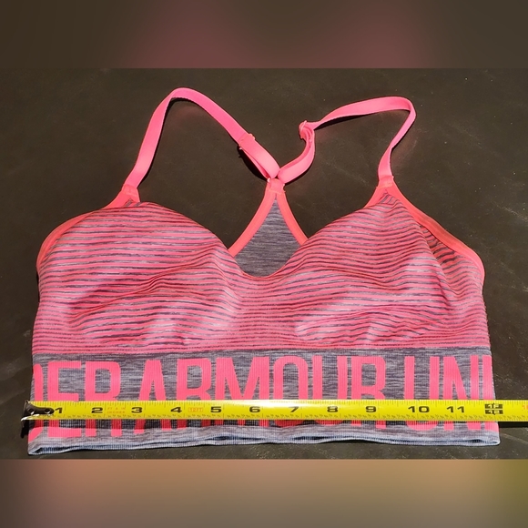 3/$25 Under Armour Sports Bra Size Small - Picture 2 of 3
